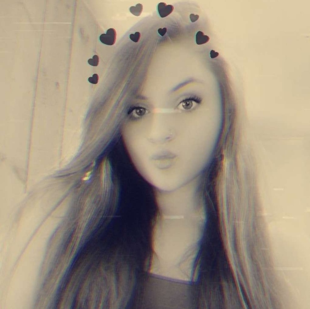 Meet your Posher, Skyelynne